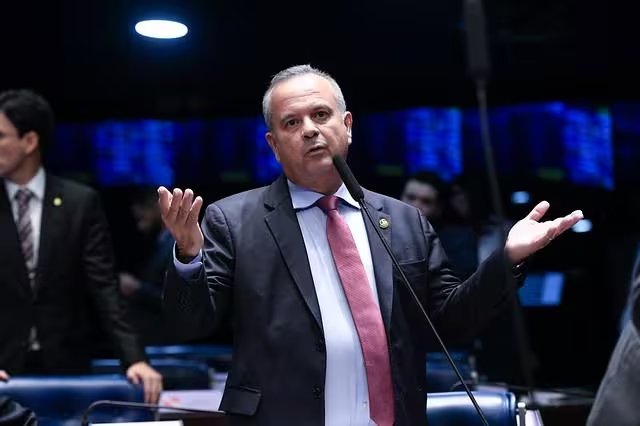 A ressaca teórica das eleições de 2026